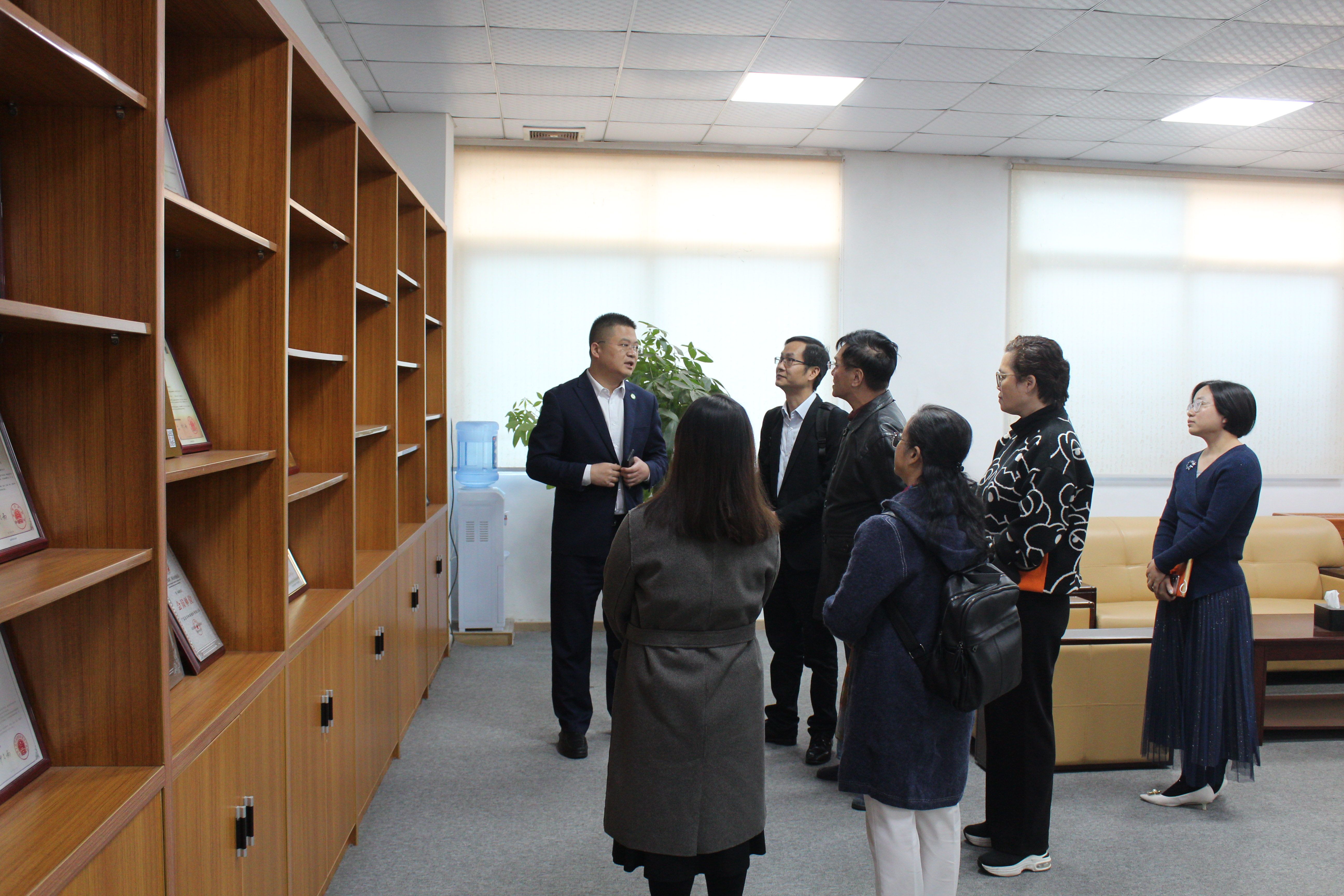 IMG_1654.jpg IMG_1654.jpg